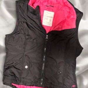 Vintage Aeropostale Black and Pink Women's Vest